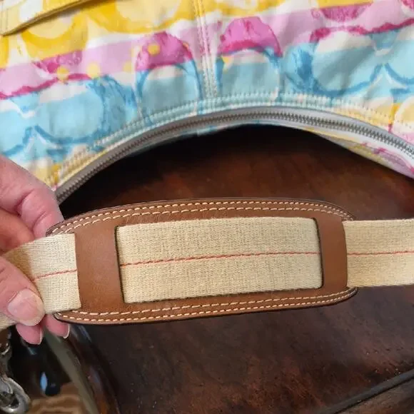 Coach Hamptons Watercolor Scribble Hobo Bag C0985-11754 EUC Purse Y2K 2009 - Picture 8 of 16